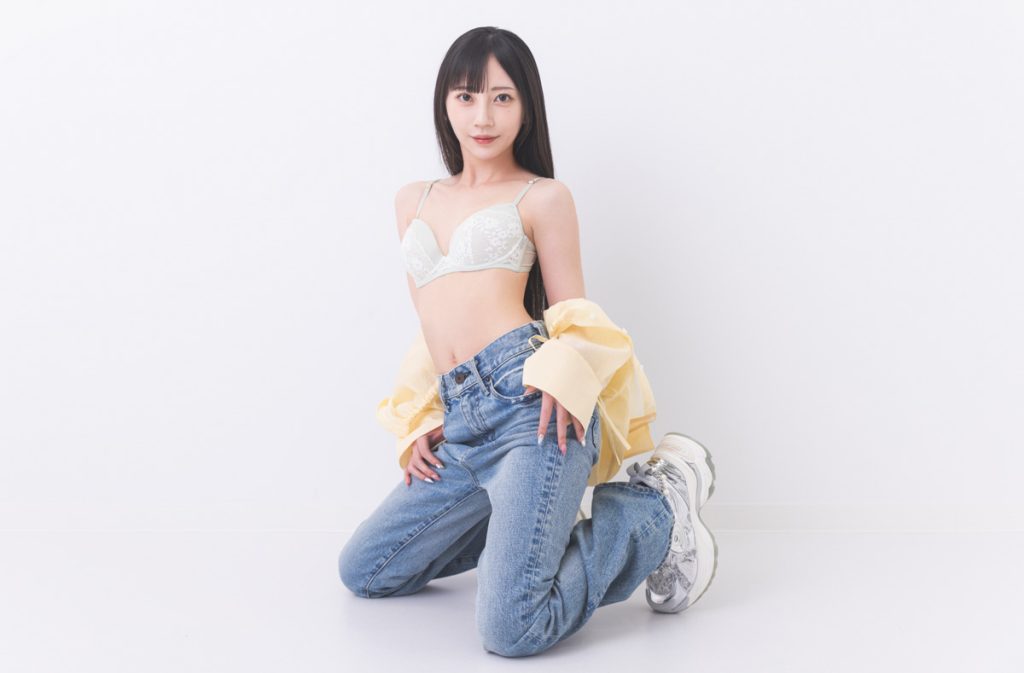 图片[7]- 七泽美亚牛仔×运动鞋写真：轻松休闲也能撩心- 绅士俱乐部