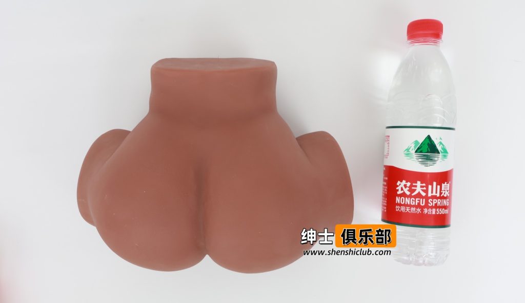 图片[4]- COC可可狼姬评测：褐色黑皮开腿倒模，姿势百搭、通道花样惊人！- 绅士俱乐部