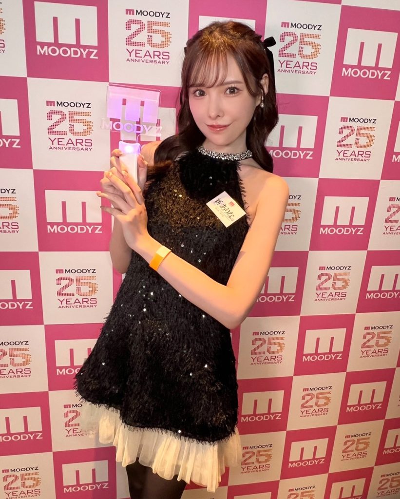 图片[3]- 业界天花板MOODYZ公司开年会，近百位“老师”同框是种什么体验？- 绅士俱乐部