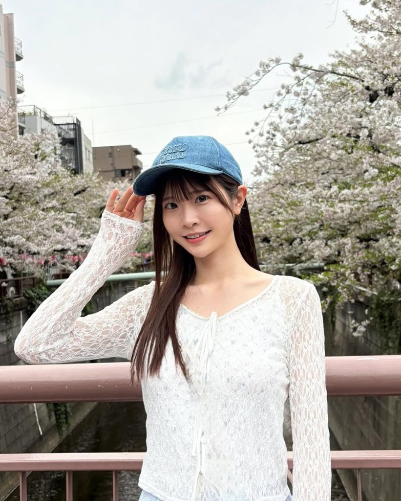 图片[3]- 2026女优赏樱穿搭盘点：三上悠亚、河北彩花谁最会穿？- 绅士俱乐部